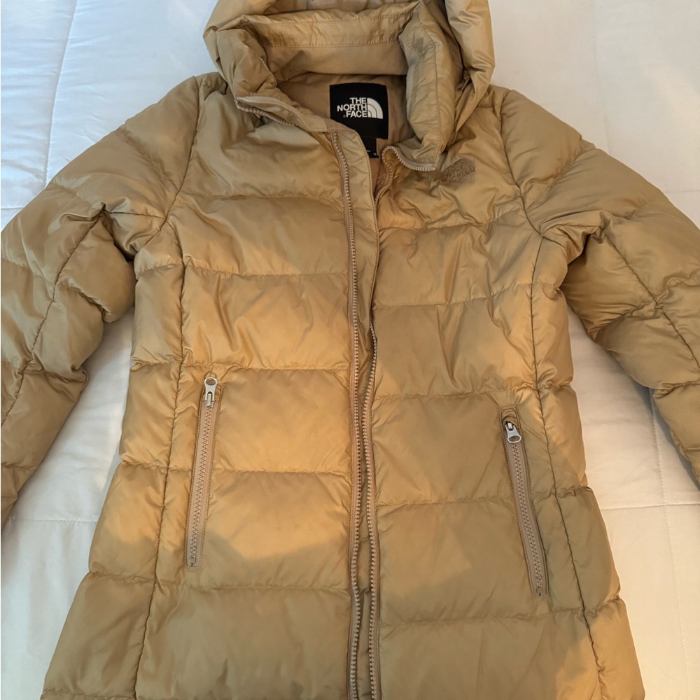 NorthFace Metropolis Parka III Beige puffer jacket